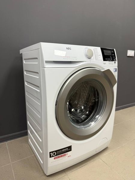 Стиральная машина AEG L7FBG61480 000046362 фото