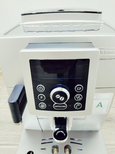 Кавомашина DeLonghi Cappuccino ECAM23 466 S 1450w sn 64924 000028777 фото