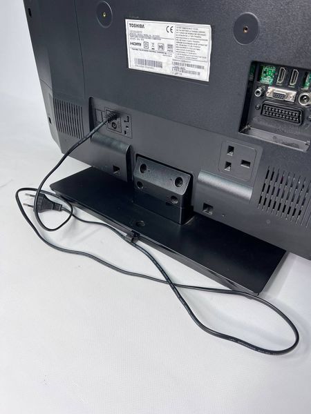 Телевизор 32 Toshiba 32L1343DG Full HD WiFi 000039474 фото