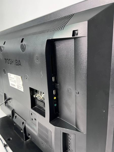 Телевизор 32 Toshiba 32L1343DG Full HD WiFi 000039474 фото