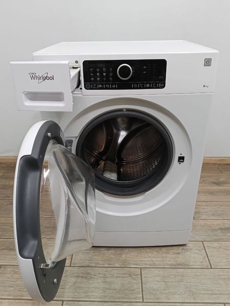 Стиральная машина Whirlpool FSCR80417 1800W 8кг sn 859207420012 000050360 фото