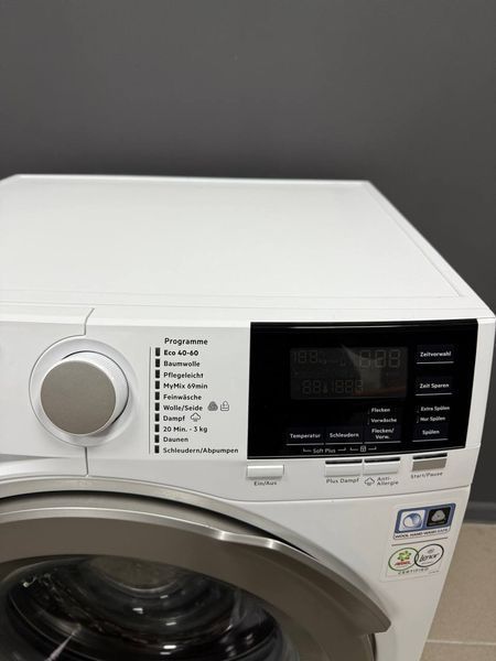 Стиральная машина AEG L7FBG61480 000046362 фото