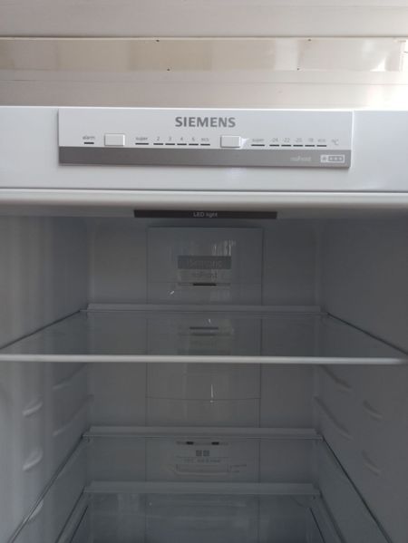 Холодильник двухкамерный Siemens KG36N2XEA 01 000036125 фото