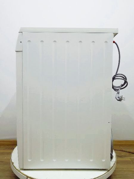 Сушильна машина Bosch Maxx7 WTV74300 01 2800w 7 кг sn 8609 200223 000034937 фото
