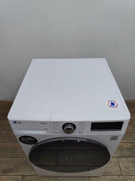 Стиральная машина LG ThinQ F4WR703Y 2250W 13кг sn 311PNFS8E963 000052875 фото