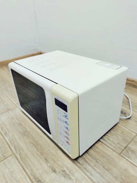 Микроволновая печь Panasonic NN K257WB 000035721 фото