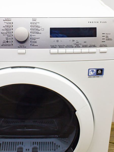 Сушильна машина AEG T77685DIH 1000w 8 кг sn 55230681 000034525 фото