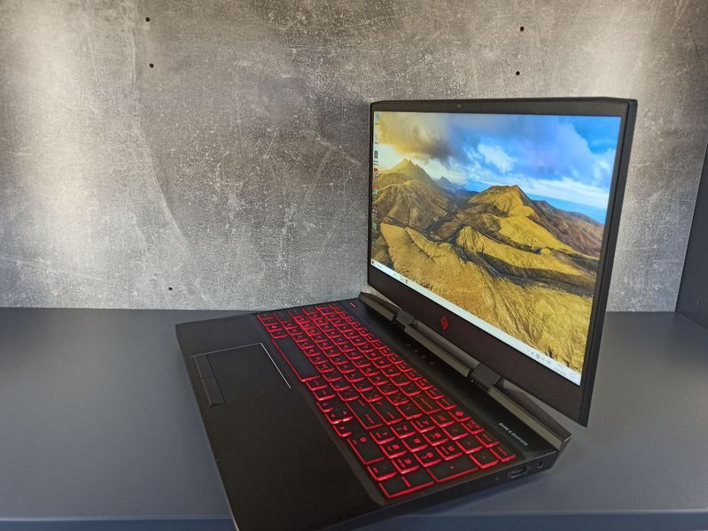 Ноутбук HP Omen 15-dc0982nd 15.6 FHD бат 2:15 часа 000049395 фото