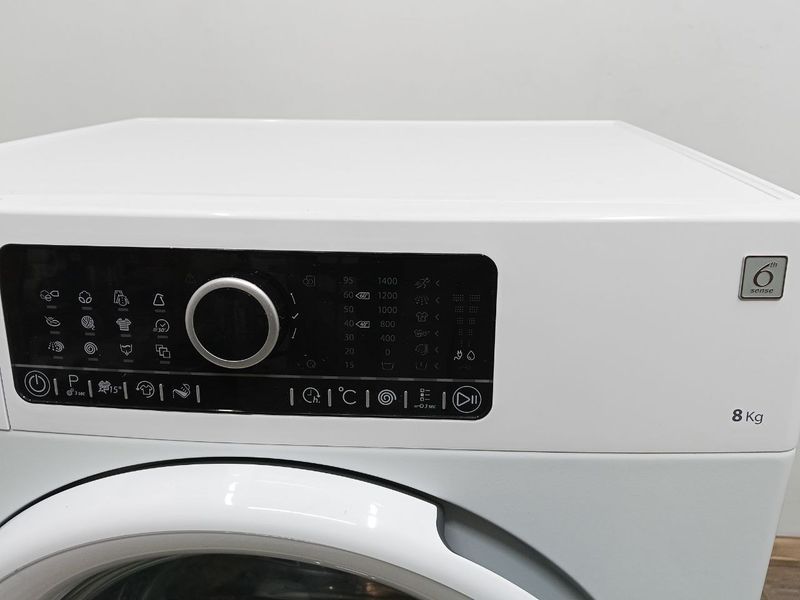 Стиральная машина Whirlpool FSCR80417 1800W 8кг sn 859207420012 000050360 фото