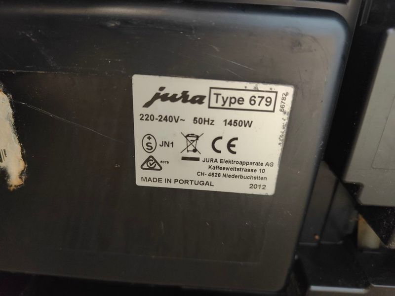 Кофемашина Jura ENA micra Type 679 1450W sn 66782 000052039 фото