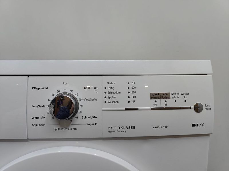 Стиральная машина Siemens iQ390 WM12E194 2300W 6кг sn 9204700826 000051701 фото