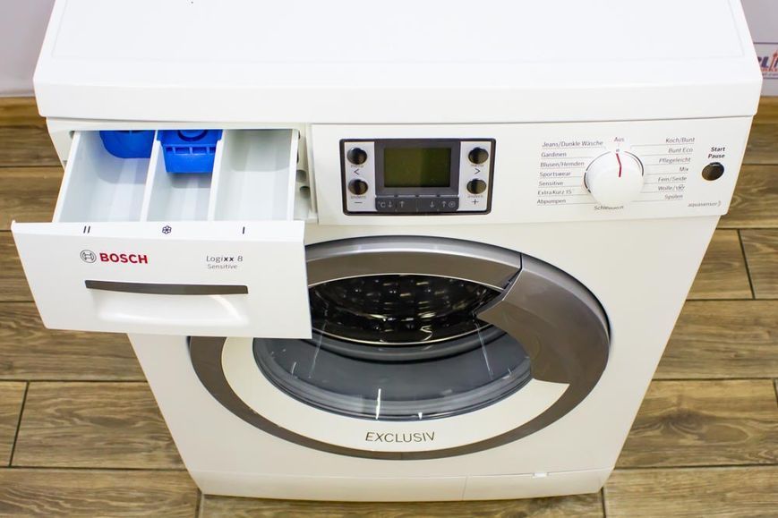 Стиральная машина Bosch Logixx8 WAS3279001 000015271 фото