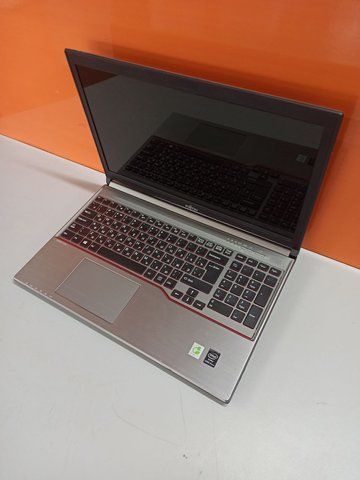 Ноутбук Fujitsu LifeBook E754 000037043 фото