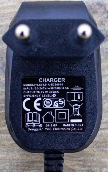 Пылесос вертикальный Hoover FD22RP 011 LPNHE332710661 000014054 фото
