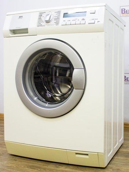 Стиральная машина AEG L74859A 000013266 фото