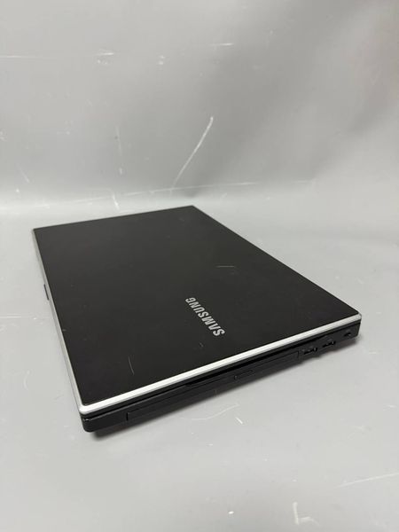 Ноутбук Samsung np300v 000047075 фото