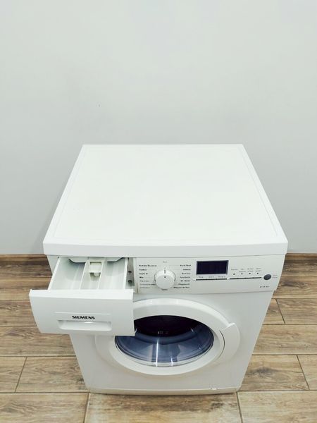 Стиральная машина Siemens WM14E440 06 000037660 фото