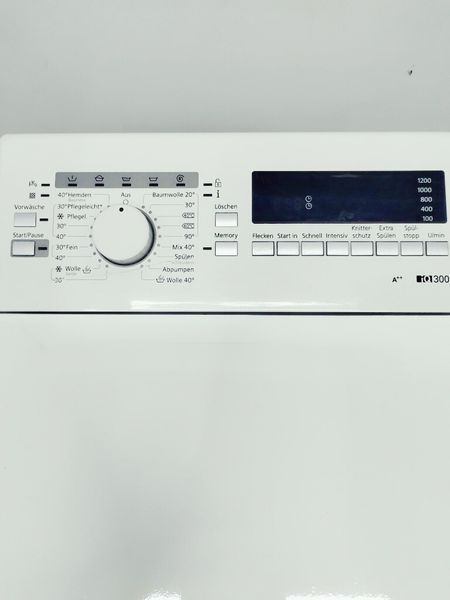 Стиральная машина вертикальная Siemens IQ300 WP12T225 02 000039713 фото