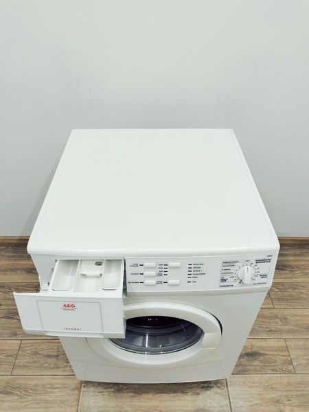 Стиральная машина AEG L52400 000036191 фото
