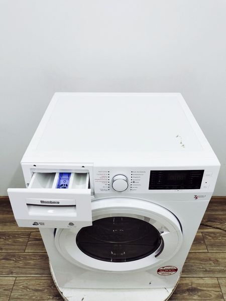 Стиральная машина Blomberg WTFN 75140 000035317 фото