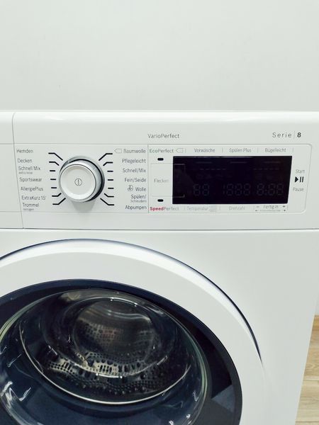 Стиральная машина Bosch Serie8 WAW28530 09 000041770 фото