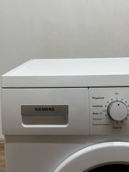 Стиральная машина Siemens iQ300 WM14E326 15 2300W 6кг sn 9305601894 000054194 фото