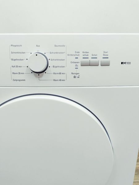 Сушильная машина Siemens IQ100 WT44C102 11 000039598 фото
