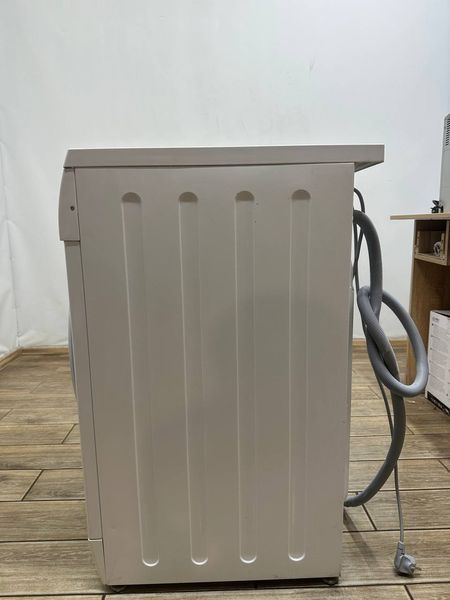 Стиральная машина Siemens iQ300 WM14E326 15 2300W 6кг sn 9305601894 000054194 фото