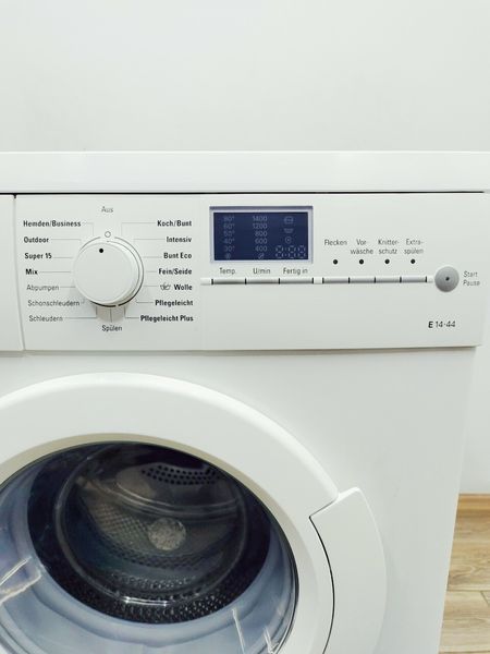 Стиральная машина Siemens WM14E440 06 000037660 фото