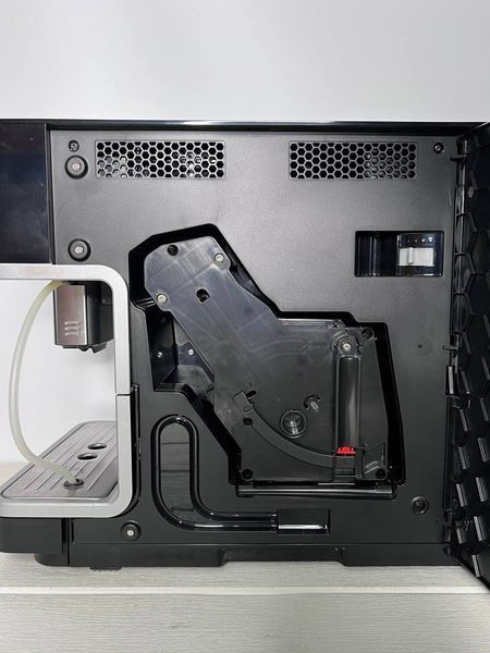 Кавомашина Miele CM6100 1450w sn 12097320318 405е 000038301 фото