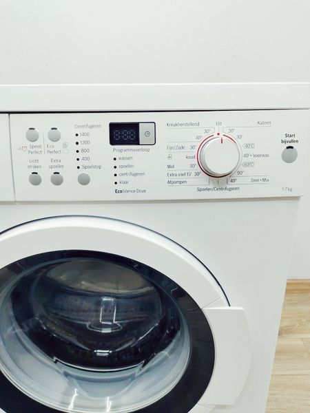 Стиральная машина Bosch Serie6 WAQ28363NL 12 000035681 фото