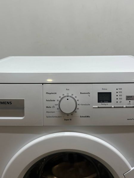 Стиральная машина Siemens iQ300 WM14E326 15 2300W 6кг sn 9305601894 000054194 фото