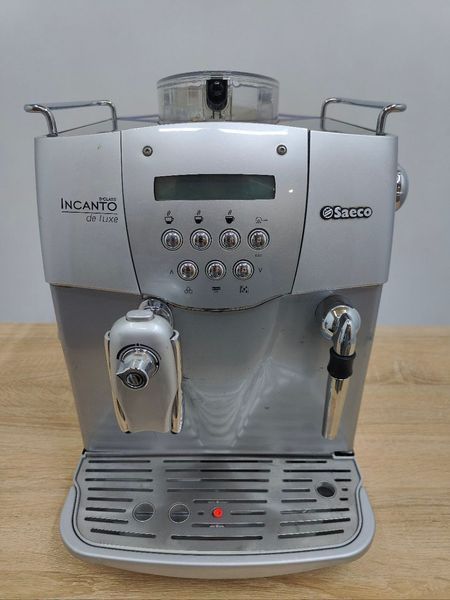 Кофемашина Saeco Incanto DeLuXe 1250W sn 9007SA40542519 000049489 фото