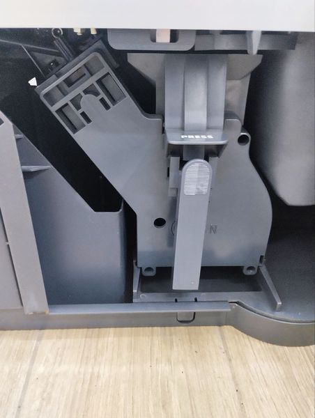 Кофемашина Saeco Royal SUP 016R sn 9009ROY0744531 2300W 000047534 фото