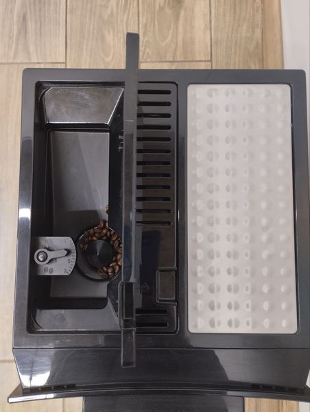 Кавомашина Delonghi Perfecta ESAM 5400 sn 70325 000046929 фото