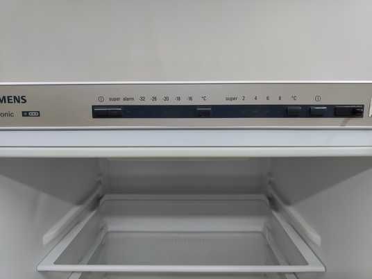 Холодильник Siemens KG36SX11 04 160W 227+84л sn 910100166 n665