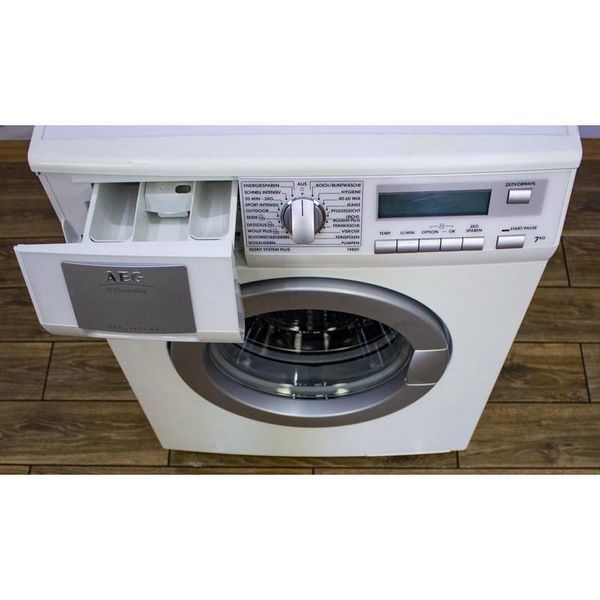 Стиральная машина AEG L74850 000008888 фото