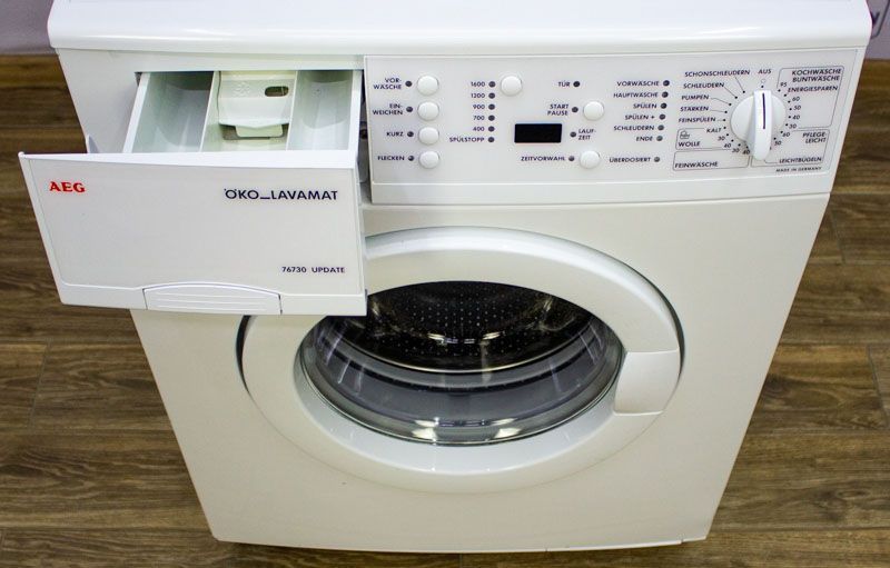 Стиральная машина AEG Lavamat 76730W sn 30918804 000013180 фото