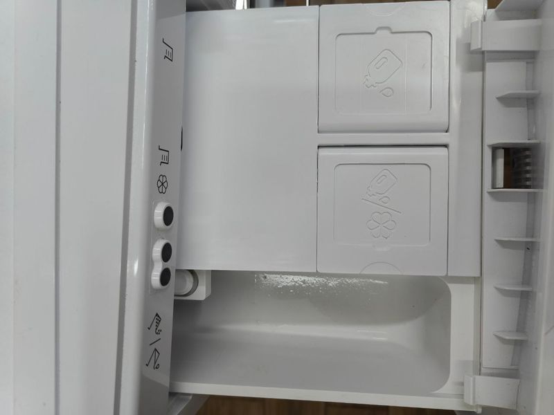 Пральна машина Siemens iQ890 WM16Y892 37 2400W 8кг sn 9407200092 000053637 фото