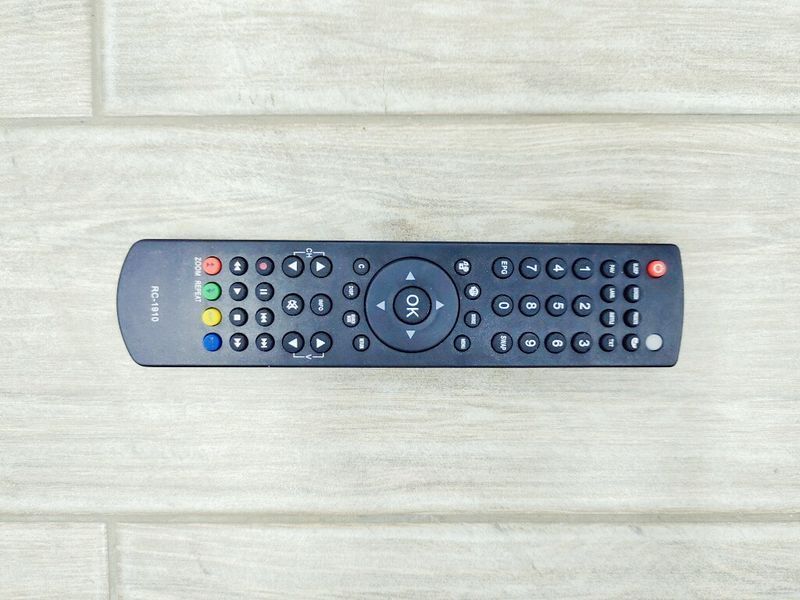 Телевизор 32 Sharp LC 32LE510E LCD Full HD 000037346 фото