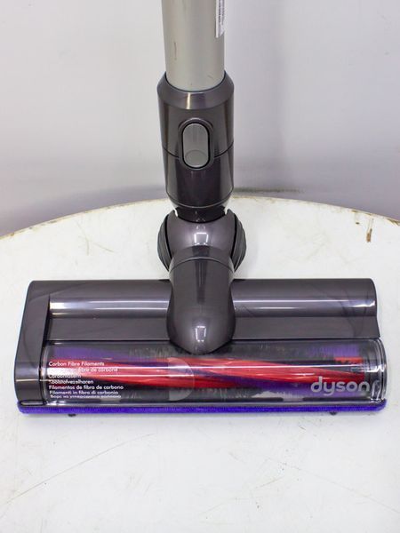 Пылесос вертикальный Dyson V6 Cord Free 000010991 фото