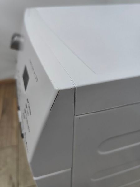 Сушильная машина AEG T6768OIN3 1000W 8кг sn 70828047 000050450 фото