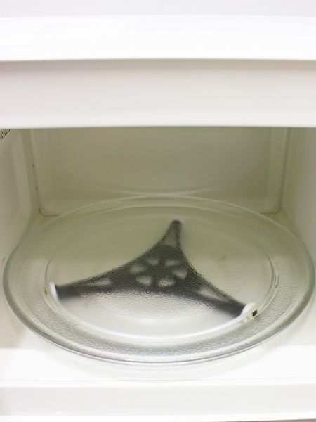 Мікрохвильова піч DeLonghi MW 309 1250w sn 82806 000032233 фото