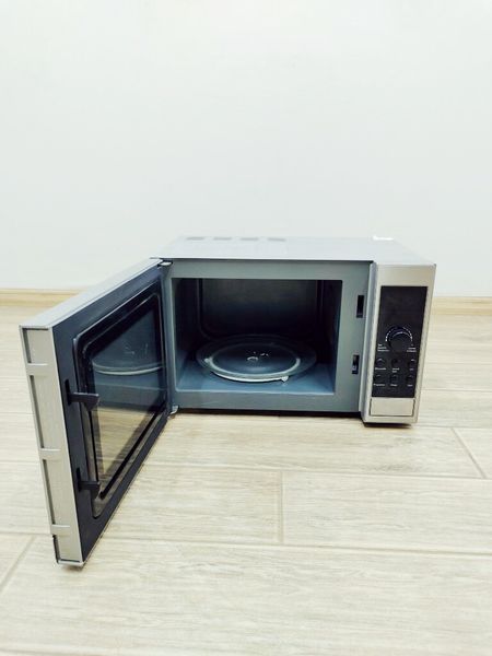 Мікрохвильова піч PowerTec MO2358SG 1280w гриль 1200w 000035728 фото