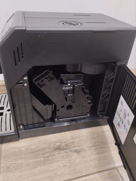 Кавомашина Saeco minuto HD 8761 1850W sn TW901417249511 000046925 фото