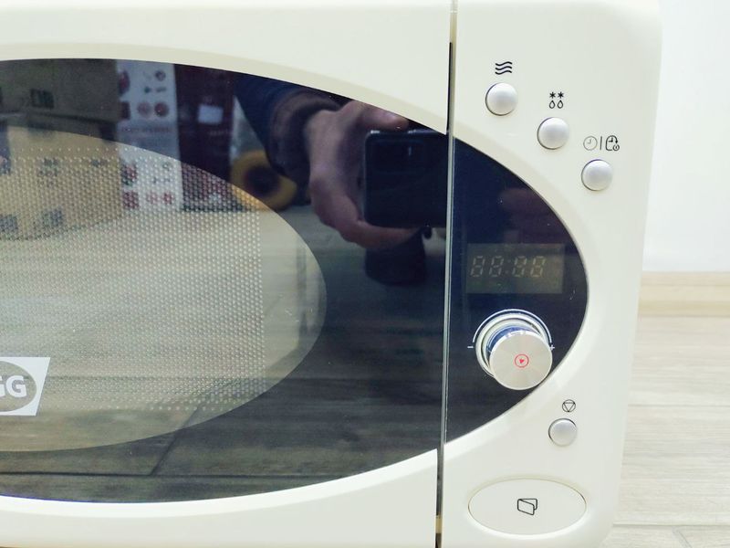 Микроволновая печь GGG MWR BEIGE 1200w 000038426 фото