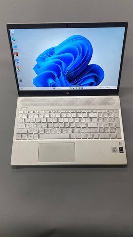 Ноутбук HP Pavilion 15 CS2064ST 000046107 фото