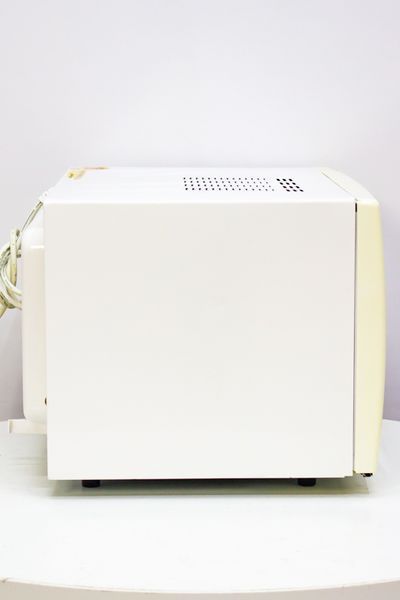 Мікрохвильова піч Clatronic MWG 735P 1400w гриль 1000w sn S02391691183 000023479 фото