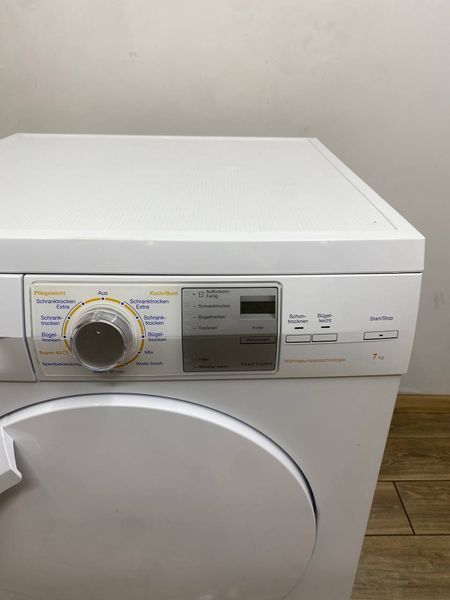Сушильная машина Constructa CWK4W360 1000W 7кг sn 9105200276 000048638 фото