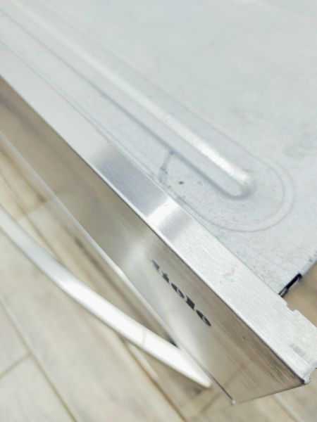 Электродуховка Miele H318B KAT 000039641 фото
